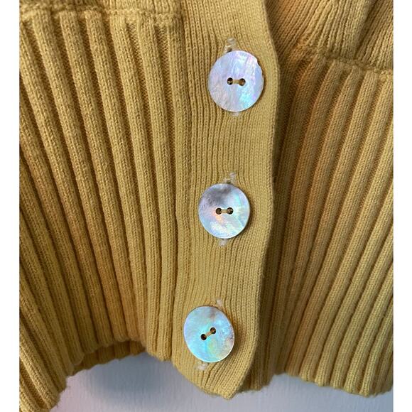 aritzia wildfred yellow plunge cardigan with abalone buttons - XS - NWOT - Picture 4 of 5